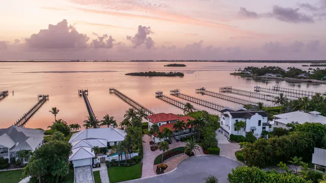 $3,495,000 | 14 Heron's Nest, Sewall's Point, FL 34996