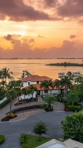 $3,495,000 | 14 Heron's Nest, Sewall's Point, FL 34996