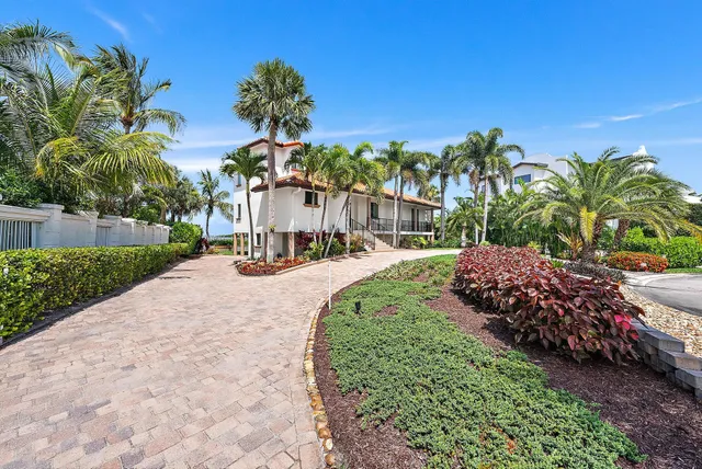 $3,495,000 | 14 Heron's Nest, Sewall's Point, FL 34996