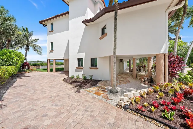 $3,495,000 | 14 Heron's Nest, Sewall's Point, FL 34996