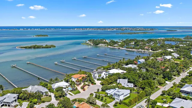 $3,495,000 | 14 Heron's Nest, Sewall's Point, FL 34996