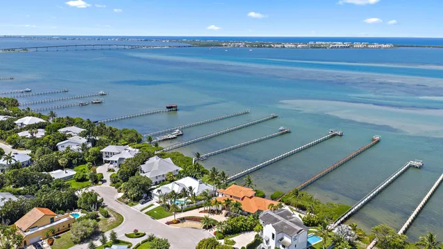 $3,495,000 | 14 Heron's Nest, Sewall's Point, FL 34996
