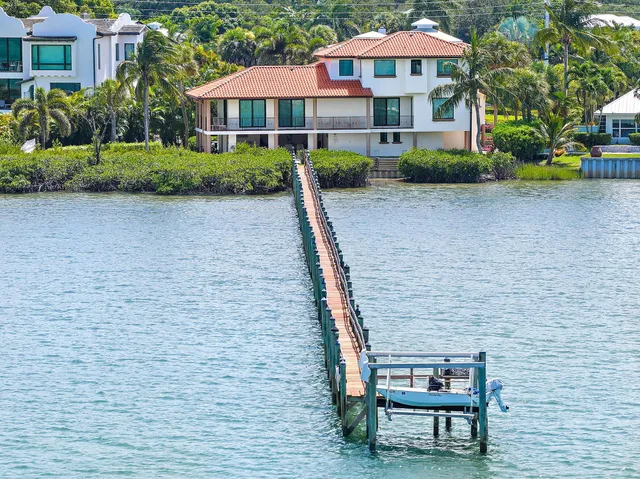 $3,495,000 | 14 Heron's Nest, Sewall's Point, FL 34996
