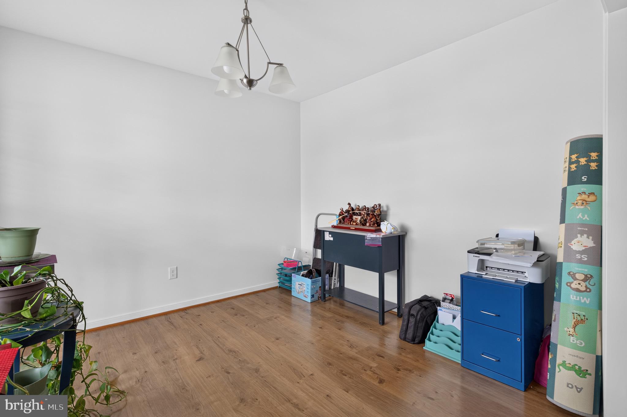 311 Cardinal Road Louisa, VA 23093 - Photo 5 of 39 Gallery Image 5