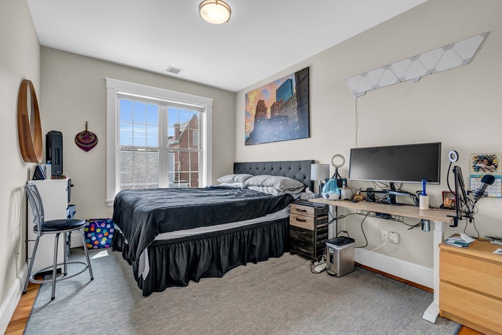 264 Athens Street, Unit 7 Boston, MA 02127 - Photo 16 of 27