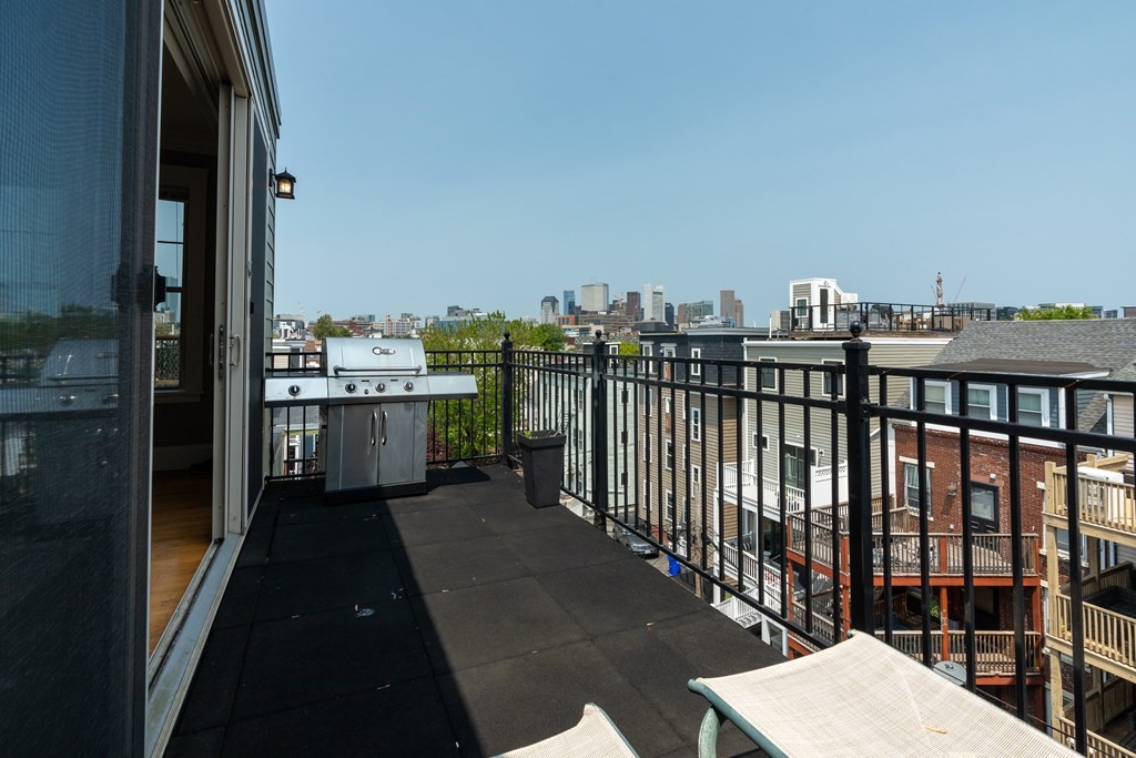 264 Athens Street, Unit 7 Boston, MA 02127 - Photo 22 of 27