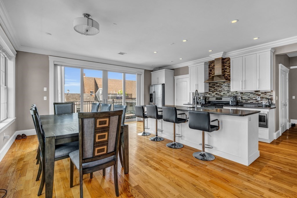 264 Athens Street, Unit 7 Boston, MA 02127 - Photo 4 of 27