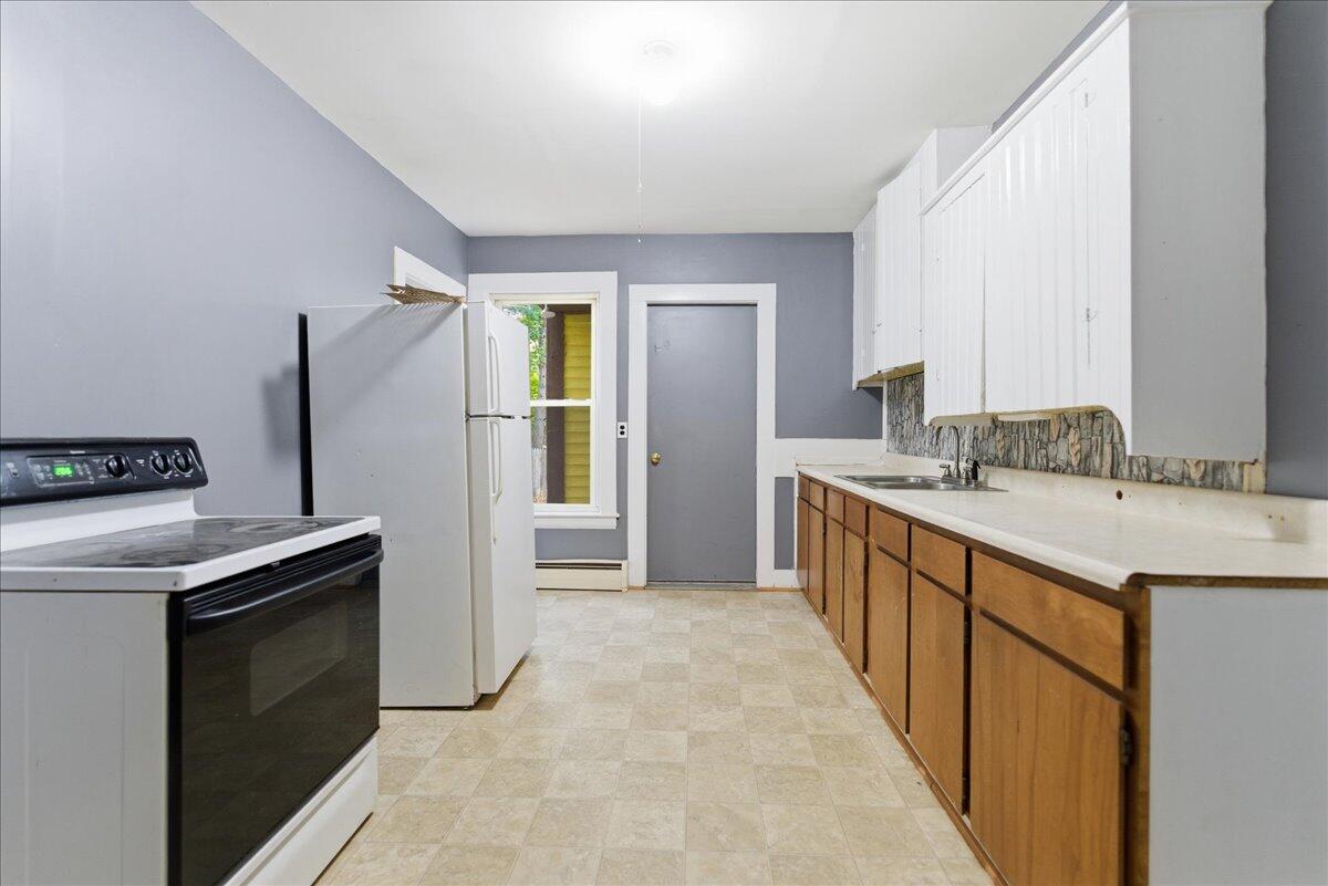 3 Goddard Street Lisbon, ME 04252 - Photo 19 of 44 28-3 Goddard St_Lisbon_ME-48
