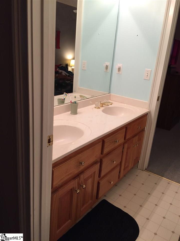 114 Fieldstone Way Anderson, SC 29621 - Photo 16 of 35
