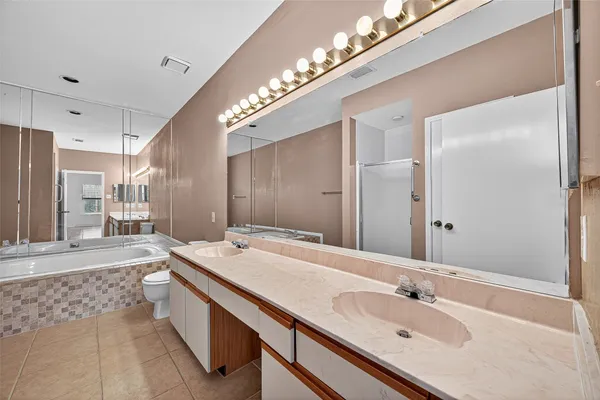 $154,000 | 3200 Holly Hall Street, Unit 3200, Houston, TX 77054