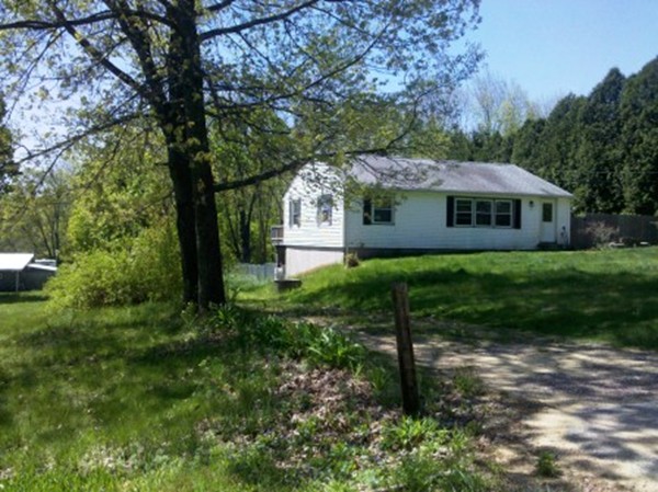 65 Stafford Road Holland, MA 01521 - Photo 7 of 25