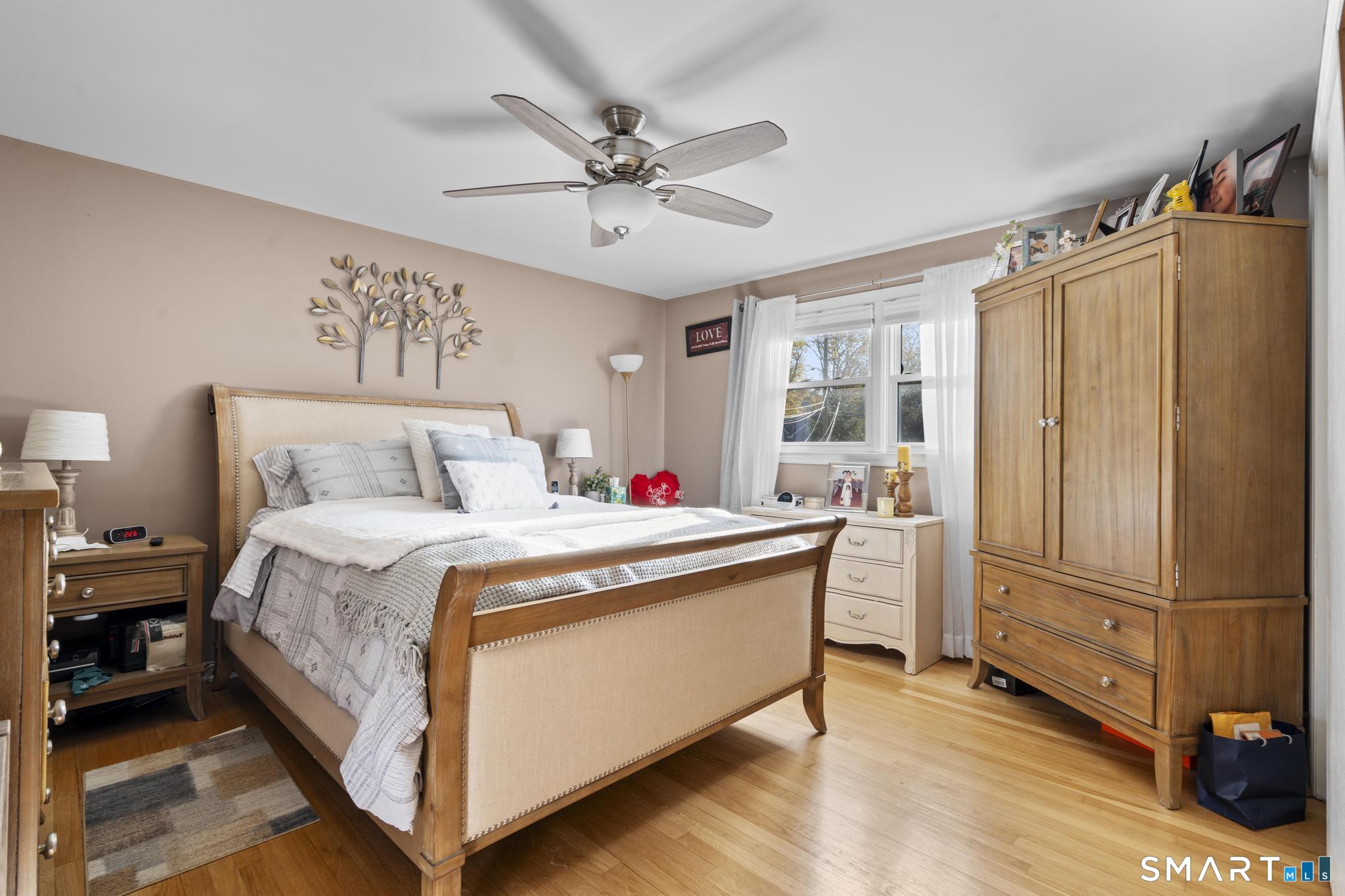 170 Pumpkin Ground Road Stratford, CT 06614 - Photo 16 of 38