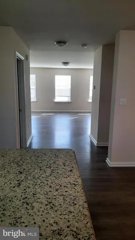 $1,995 | 930 Admiral's Quay Drive, Mechanicsburg, PA 17050