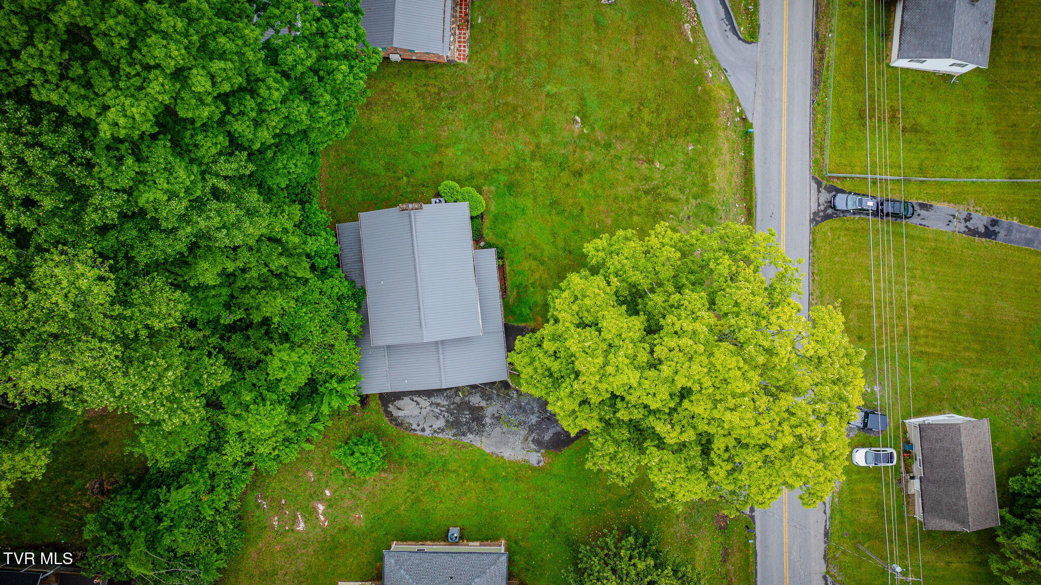2552 Bob Little Road Elizabethton, TN 37643 - Photo 41 of 42 105