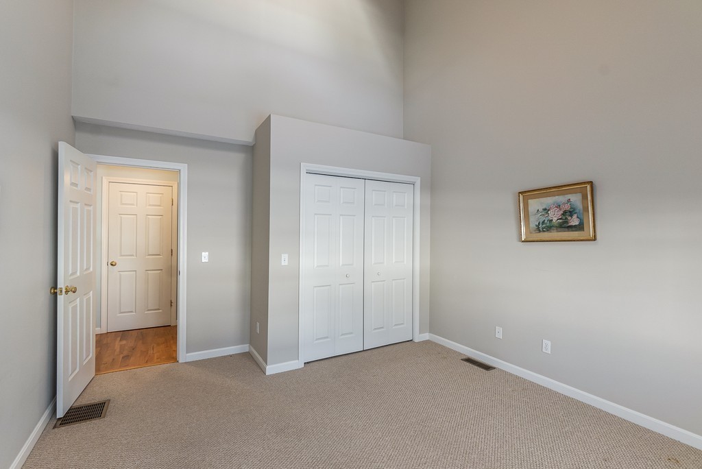 49 Riley Road, Unit 49 Lunenburg, MA 01462 - Photo 23 of 29