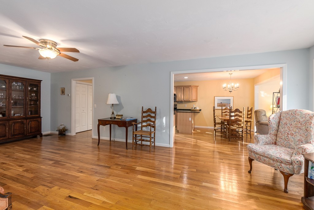 49 Riley Road, Unit 49 Lunenburg, MA 01462 - Photo 8 of 29