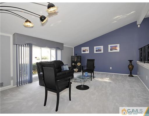 2 Buck Road East Brunswick, NJ 08816 - Photo 3 of 10 Gallery Image 3