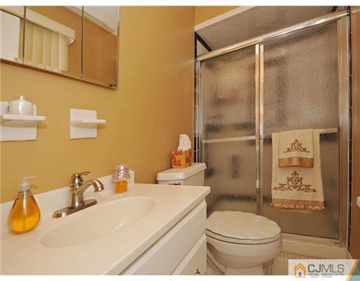2 Buck Road East Brunswick, NJ 08816 - Photo 7 of 10 Gallery Image 7