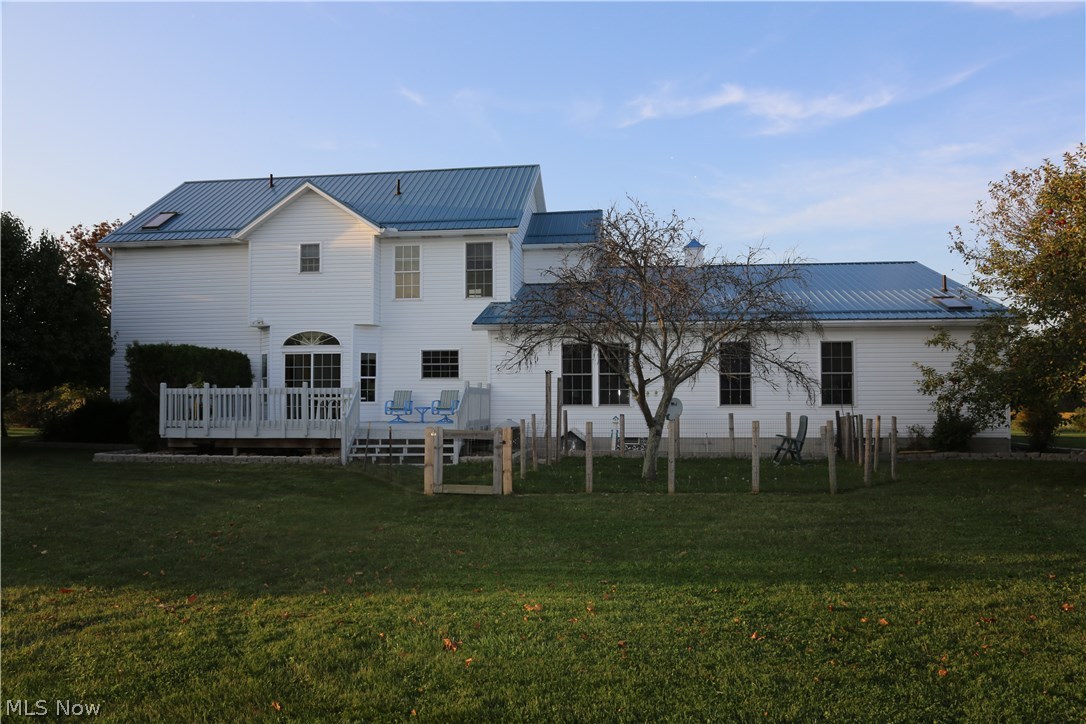 10834 Old Mill Road Spencer, OH 44275 - Photo 28 of 34 Gated small fenced area