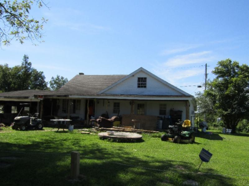 306 Ernie Hurst Road Deer Lodge, TN 37726 - Photo 5 of 38 Gallery Image 5