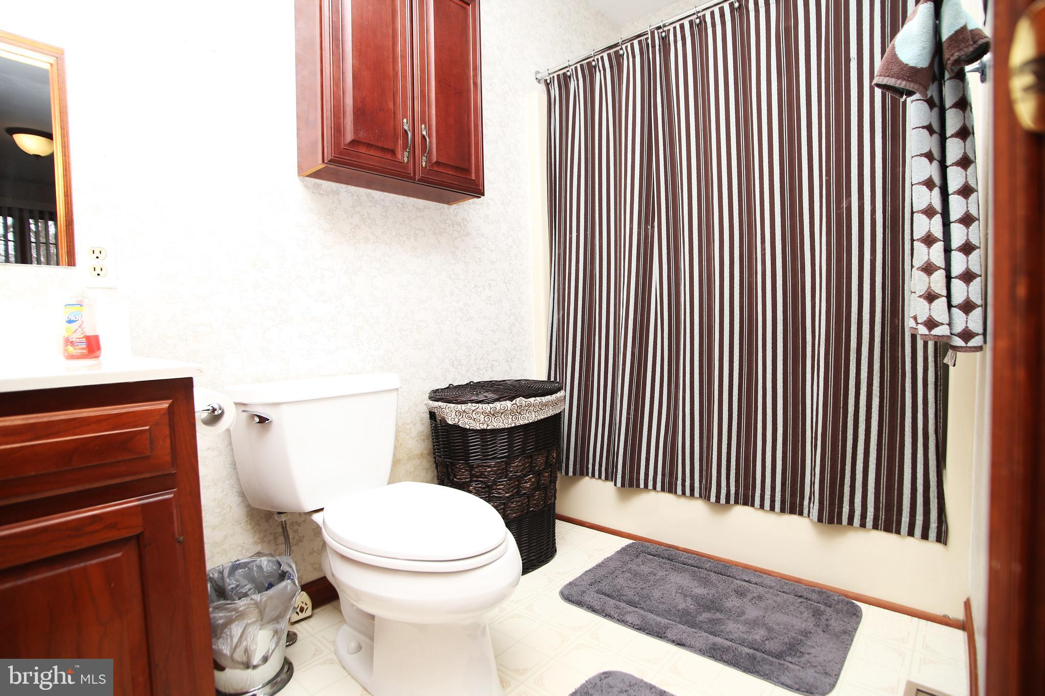 129 Timber Lane Hanover, PA 17331 - Photo 10 of 24 Gallery Image 10