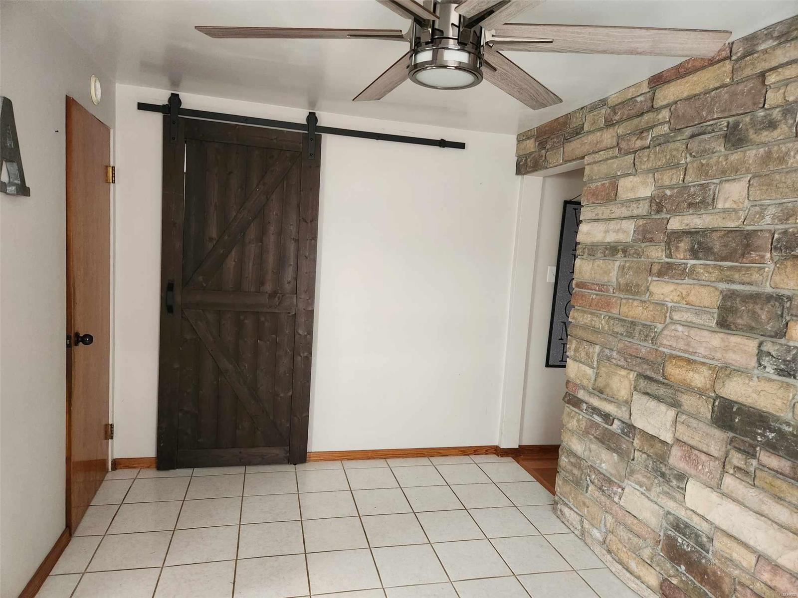 18231 St Rose Road St. Rose, IL 62230 - Photo 5 of 6