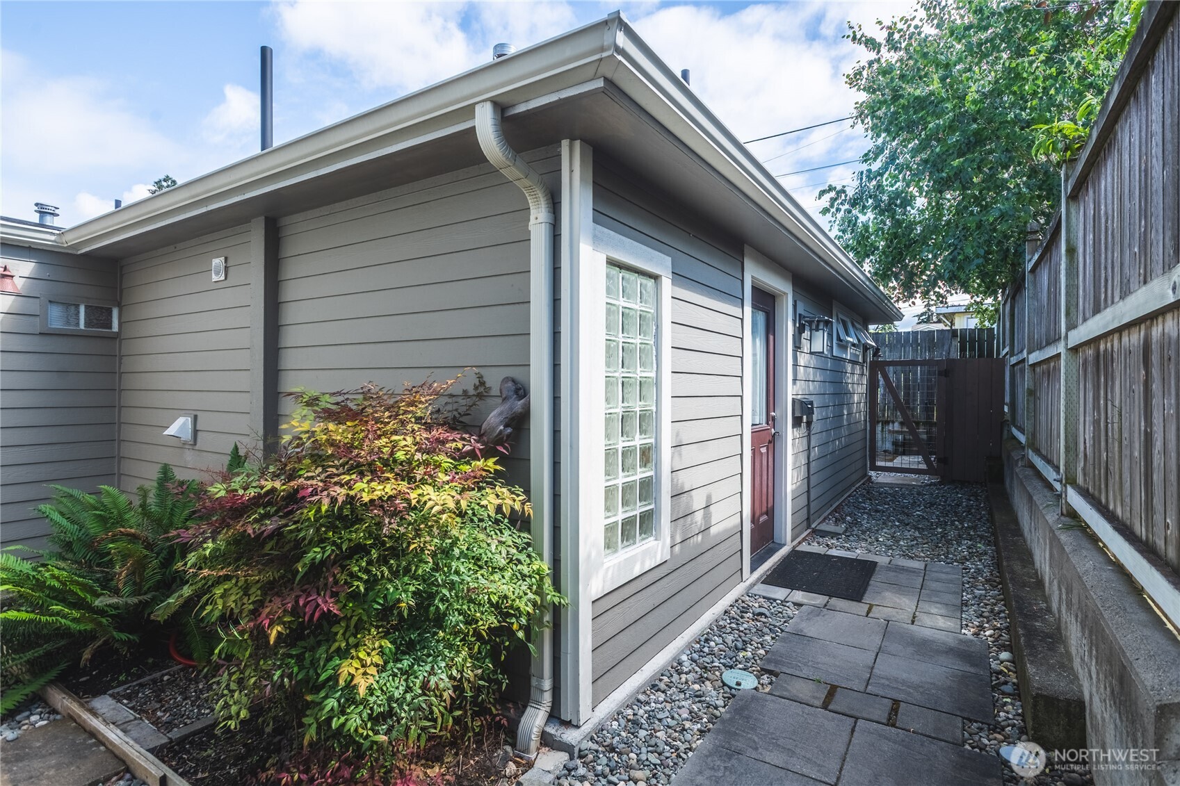 809 33rd Street Anacortes, WA 98221 - Photo 34 of 40