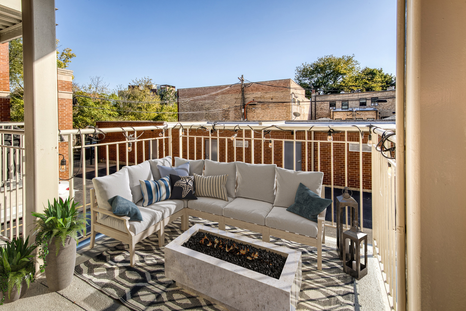 1807 West Addison Street, Unit 2E Chicago, IL 60613 - Photo 20 of 21 Gallery Image 20