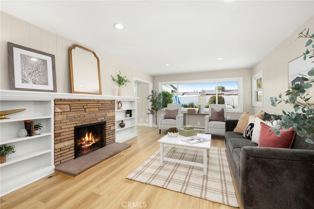 629 Maple Avenue Brea, CA 92821 - Photo 4 of 44 Gallery Image 4