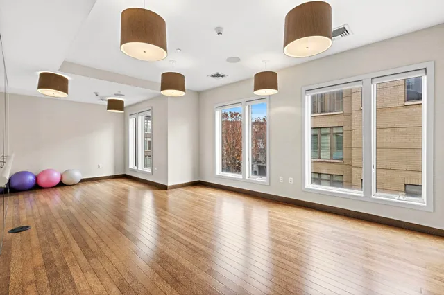 $918,000 | 250 Henley Place, Unit 206, Weehawken, NJ 07086