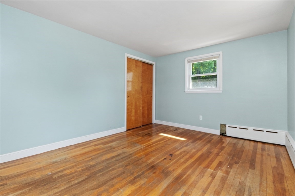 14 Valley Road Boston, MA 02124 - Photo 14 of 34
