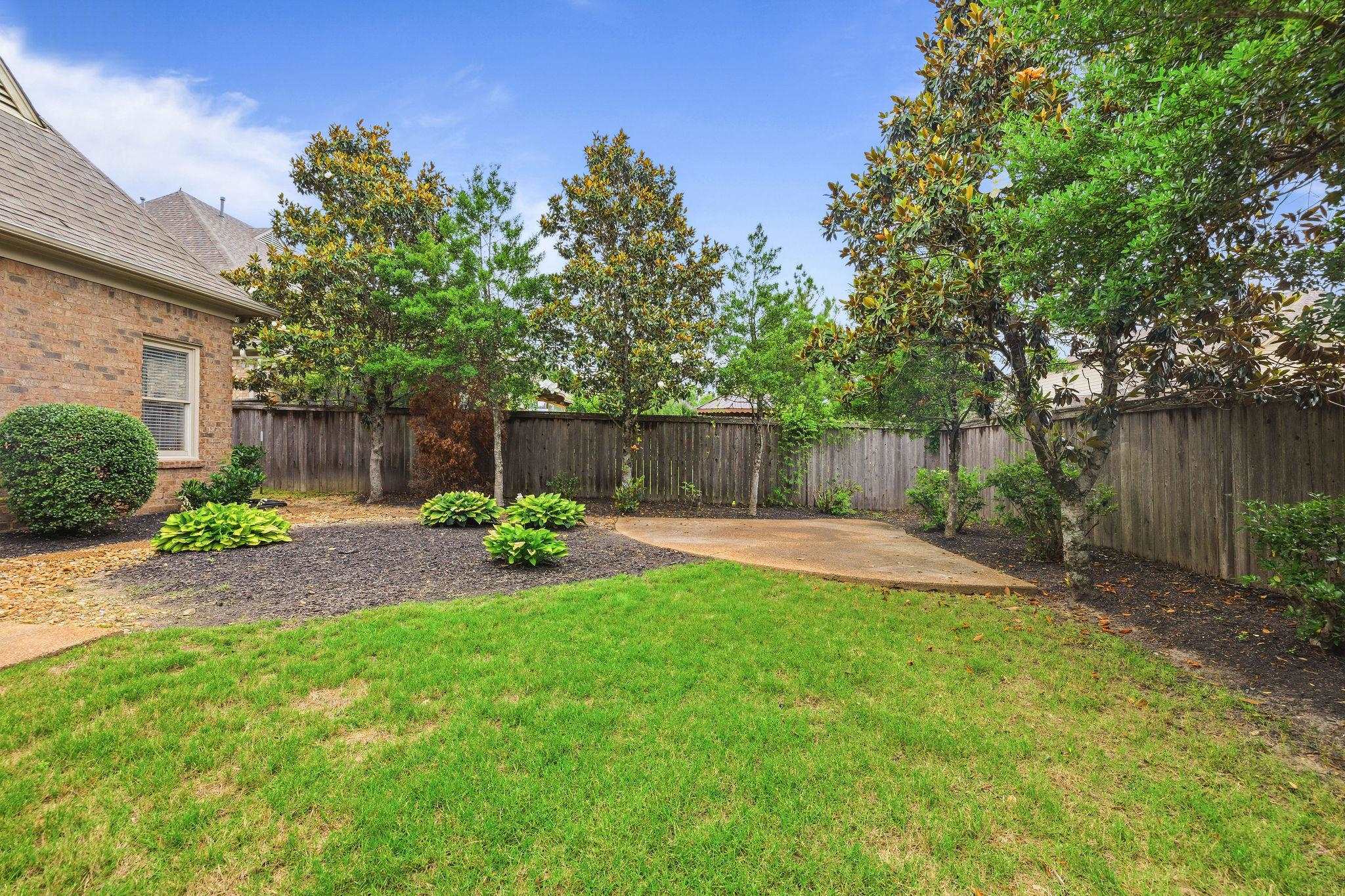 842 Shadow Walk Lane Collierville, TN 38017 - Photo 34 of 40