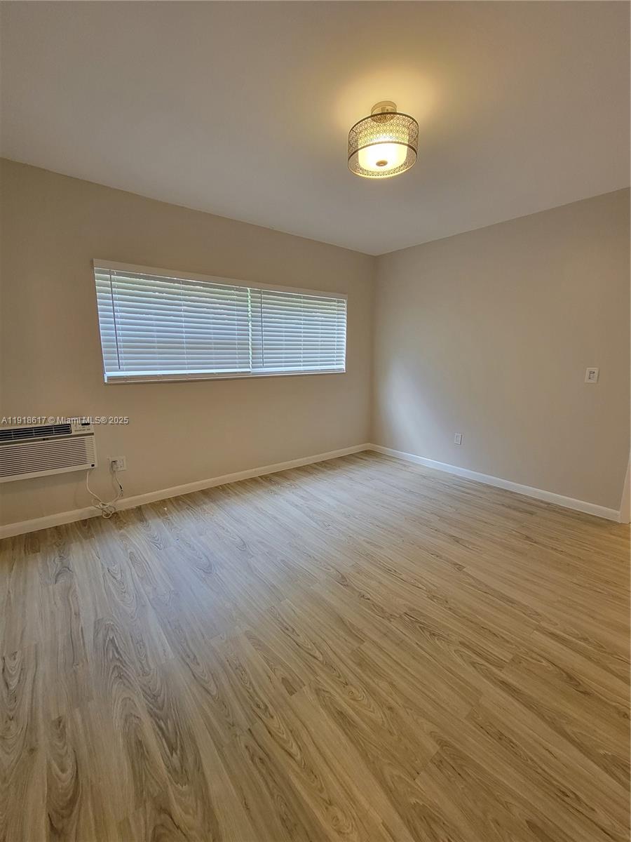 835 Lenox Avenue, Unit 207 Miami Beach, FL 33139 - Photo 18 of 19