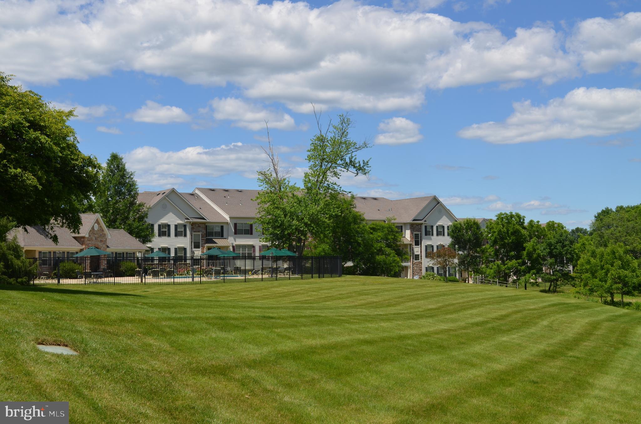 712 Ridgeview Court Sellersville, PA 18960 - Photo 17 of 19