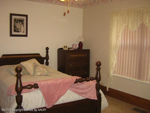 3310 Kingston Road Amarillo, TX 79106 - Photo 16 of 17 Bedroom 3