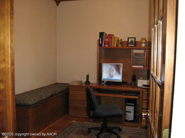 3310 Kingston Road Amarillo, TX 79106 - Photo 10 of 17 Office/4th Bedroom