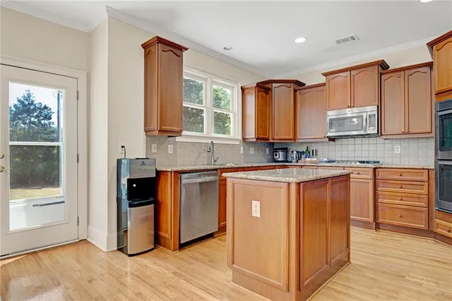 $625,000 | 5177 Cabot Creek Drive, Buford, GA 30518