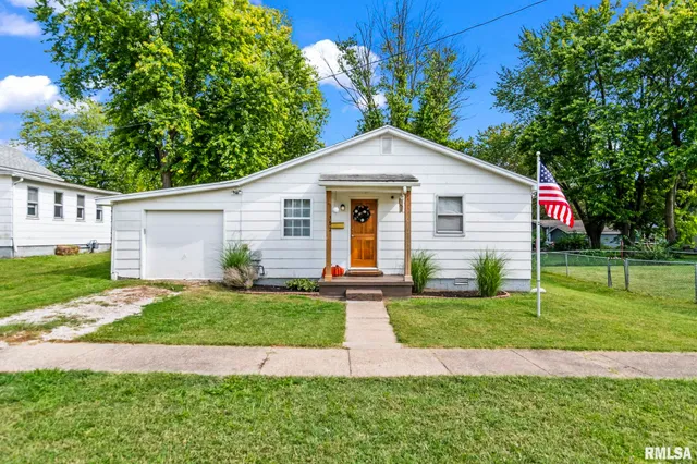 $89,000 | 152 South Job Street, Virginia, IL 62691