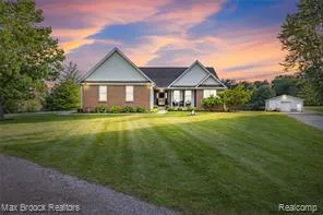 $575,000 | 3054 Emery Lane, Metamora, MI 48455