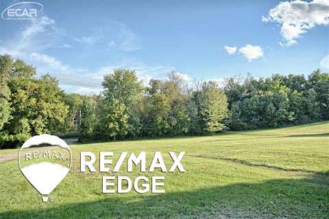 12251 East Bristol Road Davison, MI 48423 - Photo 21 of 24 20448839-20.JPG