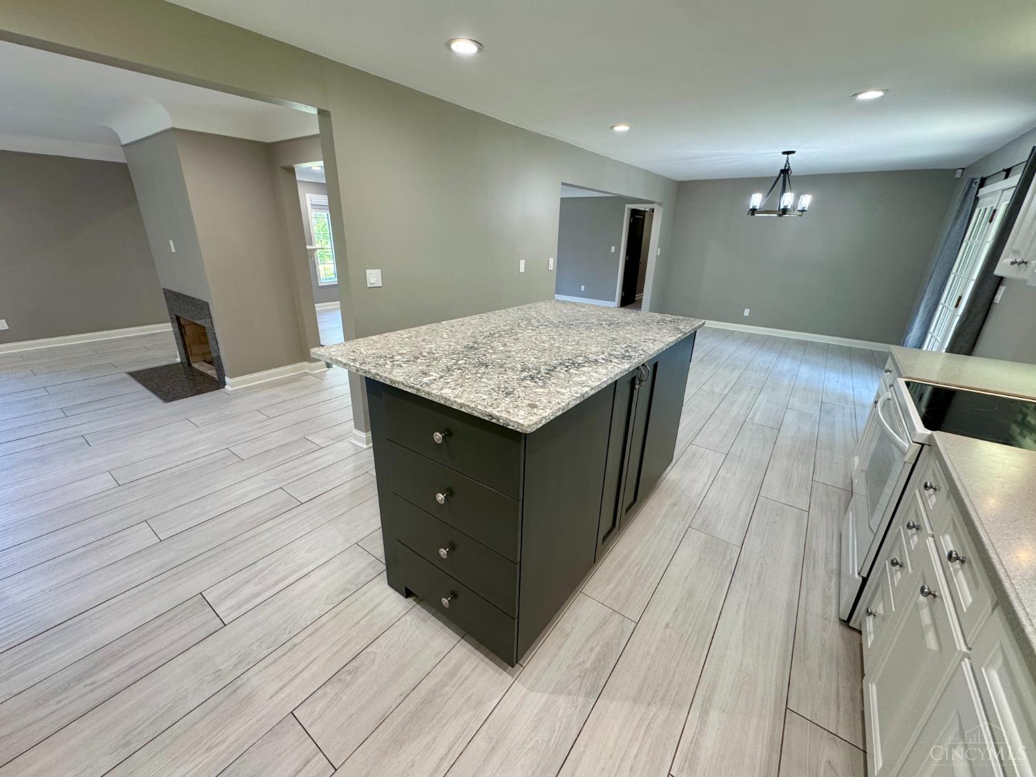 6730 Bennett Road Cincinnati, OH 45230 - Photo 12 of 24