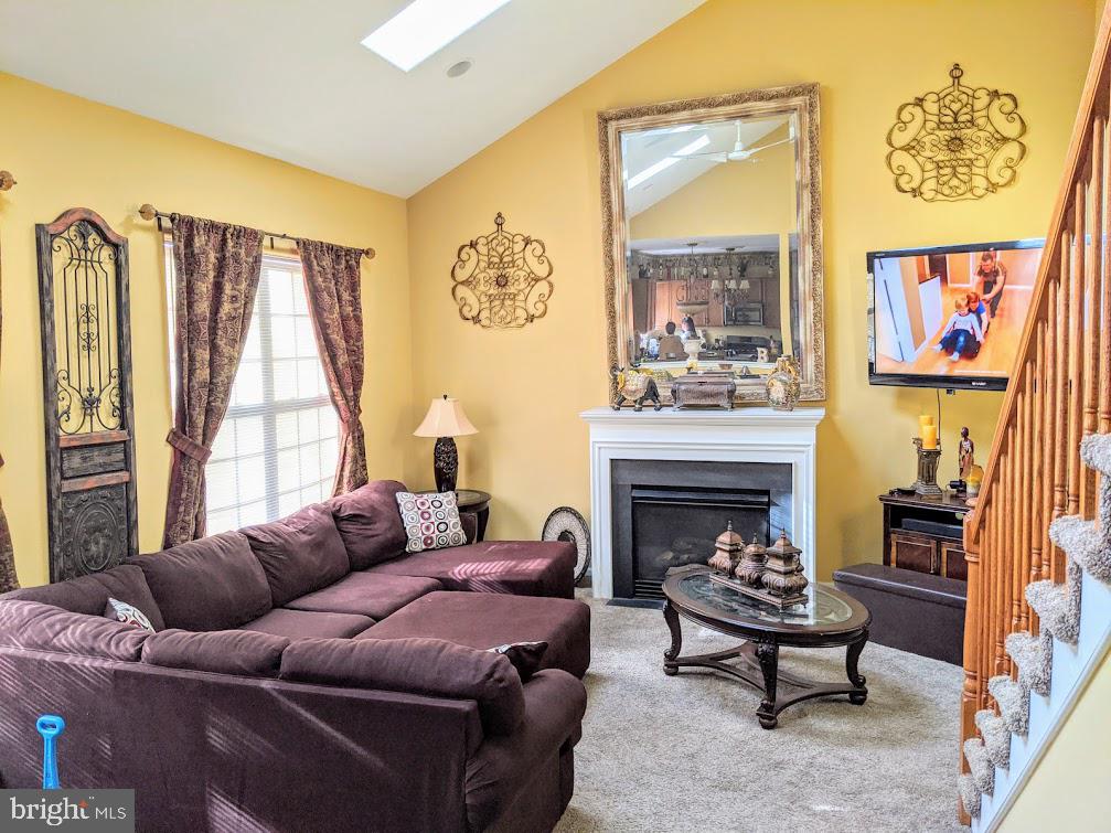 3 Ridgeway Lane Tuckerton, NJ 08087 - Photo 4 of 14 Family Room