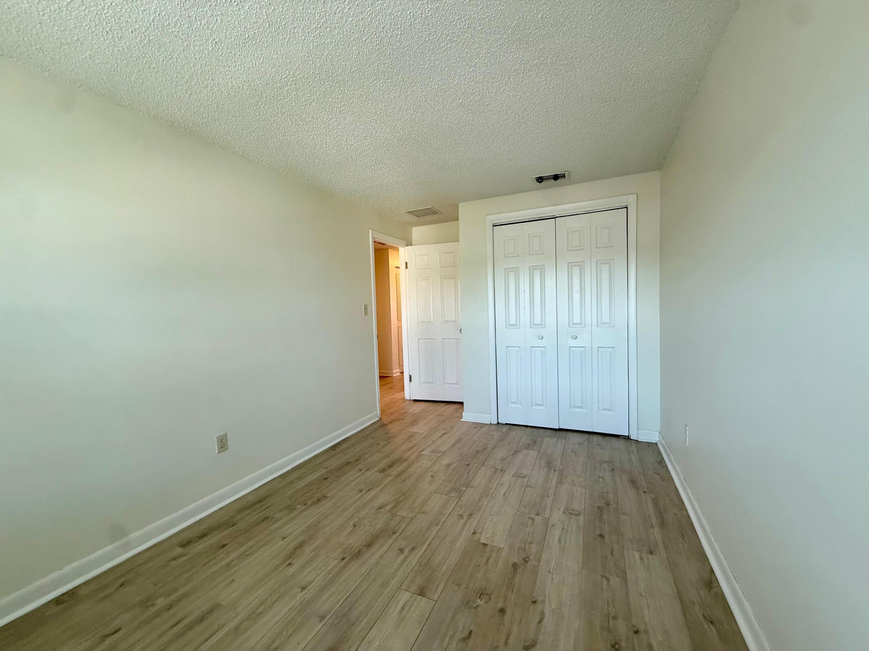 323 Gulfstream Road Dania Beach, FL 33004 - Photo 3 of 16 WhatsApp Image 2026-05-03 at 21.26.04 (1