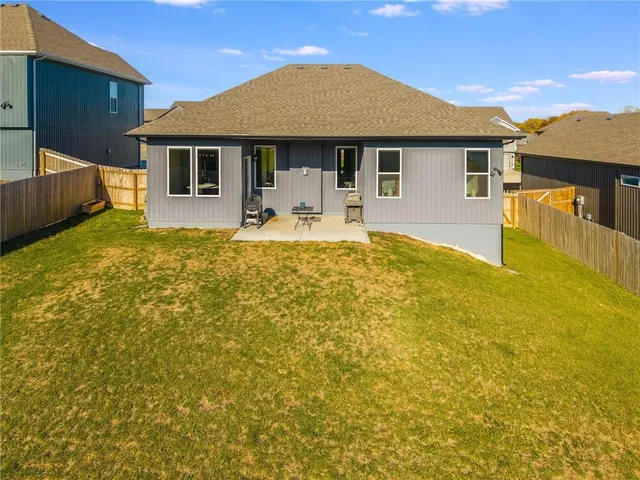 $505,000 | 3925 Northwest 95th Terrace, Kansas City, MO 64154