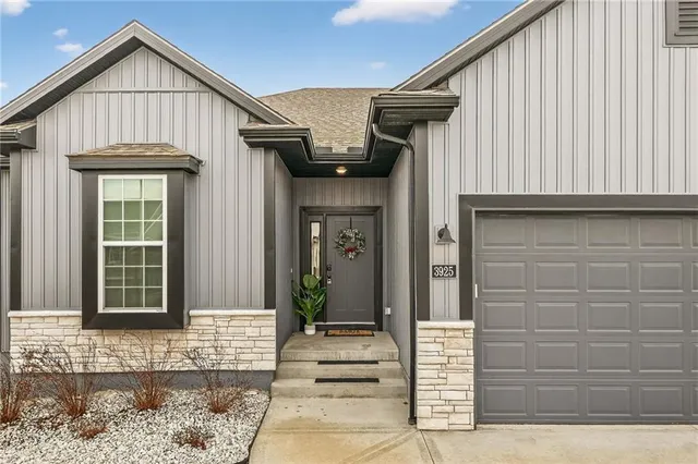 $505,000 | 3925 Northwest 95th Terrace, Kansas City, MO 64154