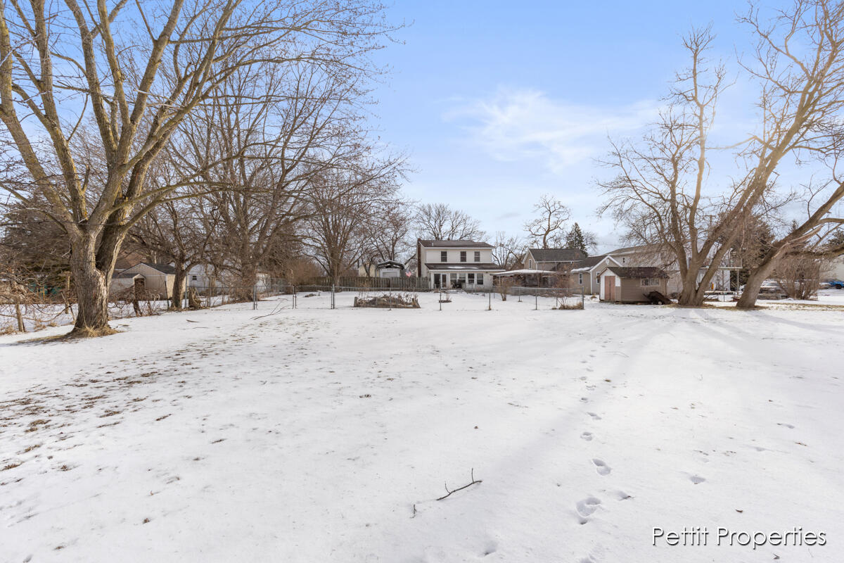 505 Spring Street Durand, MI 48429 - Photo 18 of 19 Gallery Image 18