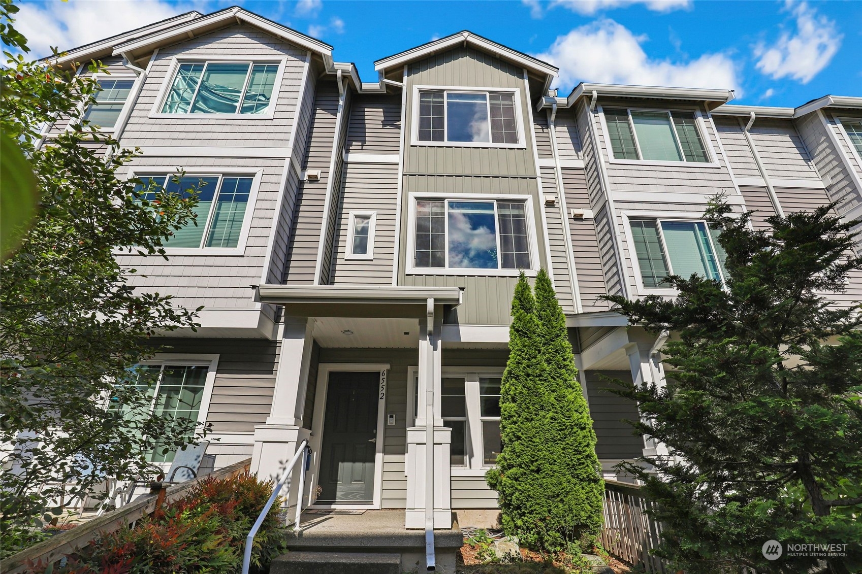 6552 High Point Drive Southwest Seattle, WA 98126 - Photo 1 of 37 Gallery Image 1