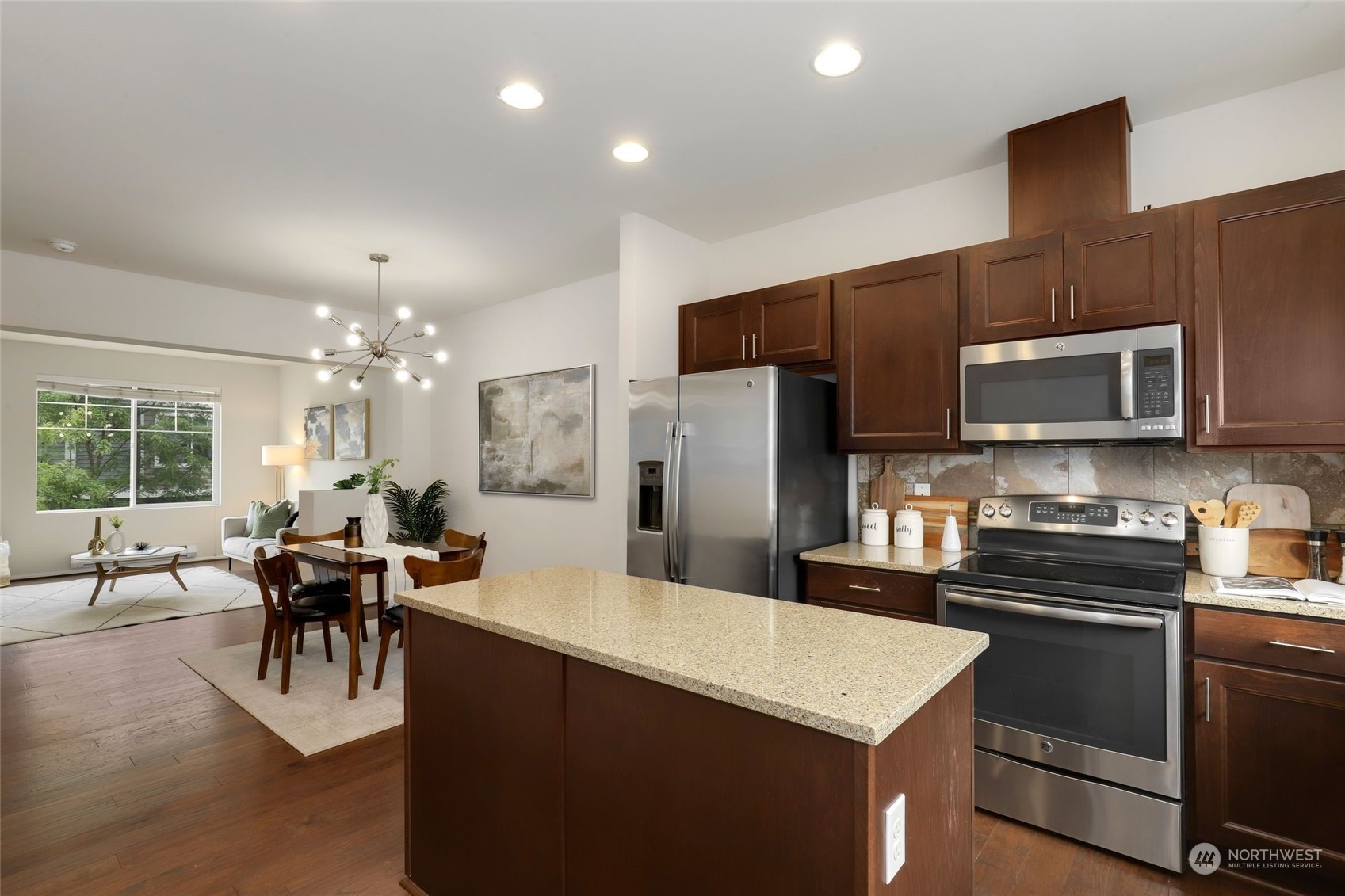 6552 High Point Drive Southwest Seattle, WA 98126 - Photo 15 of 37 Gallery Image 15