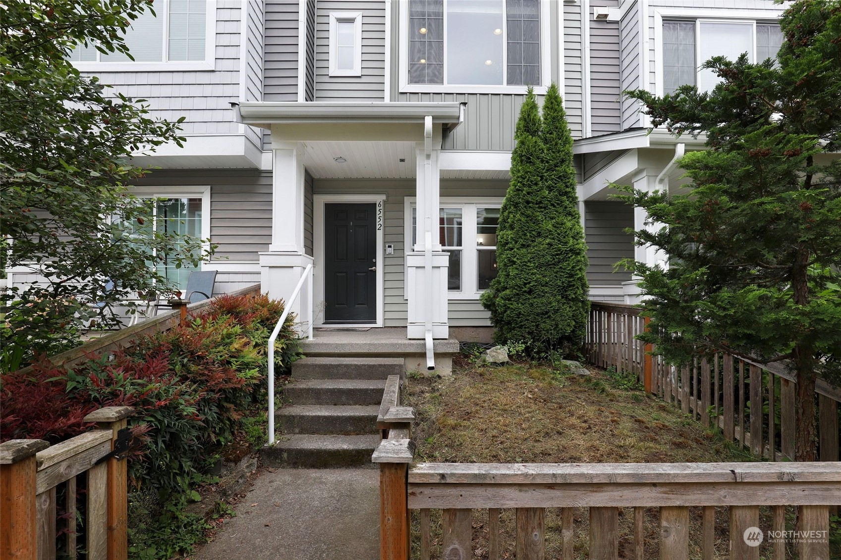 6552 High Point Drive Southwest Seattle, WA 98126 - Photo 3 of 37 Gallery Image 3