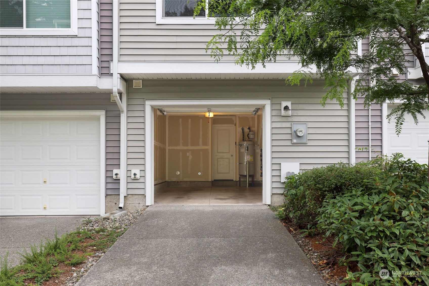 6552 High Point Drive Southwest Seattle, WA 98126 - Photo 32 of 37 Gallery Image 32